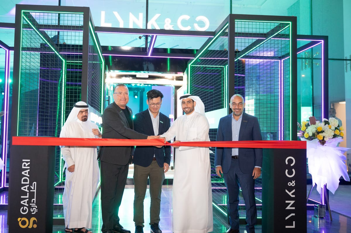 2 LYNK&CO_Sharjah_Opening_Ribbon_Cutting_Oct_2025