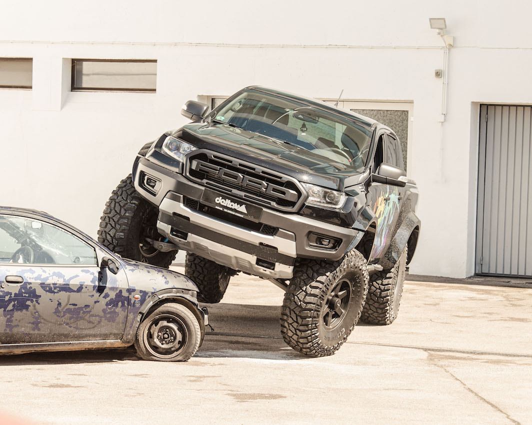 delta4x4_Ford _Ranger_Raptor_140mm_Bodyliftkit_40inch_tires_Ford_Ka