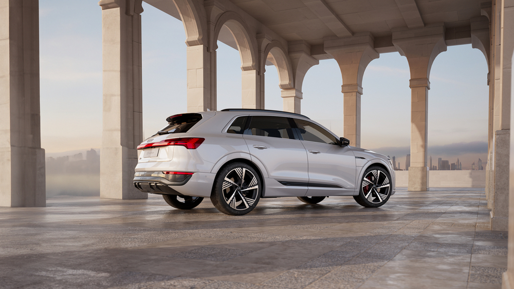 2 Q8 etron leasing post Ramadan-KV07